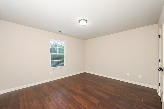 Building Photo - 1224 Nottley Dr