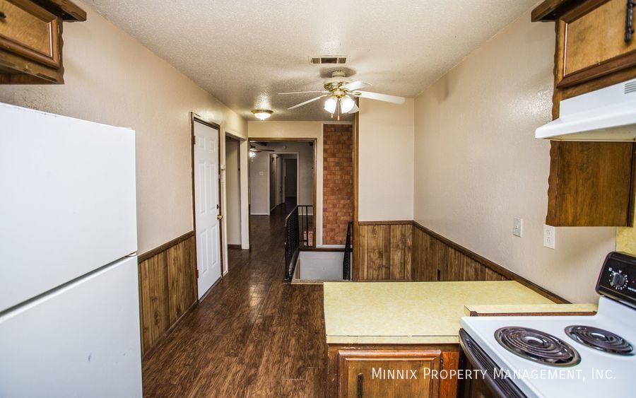 Building Photo - 7807 Ave X Ave