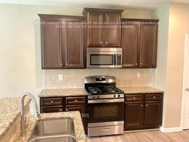 Building Photo - 2400 Braelin Loop