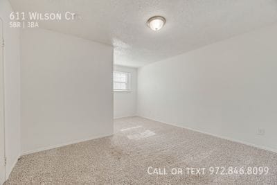 Building Photo - 611 Wilson Ct