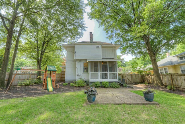 Building Photo - JULY MOVE IN SPECIAL - 1/2 OFF FIRST MONTH...