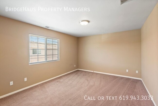 Building Photo - 832 Georgia St