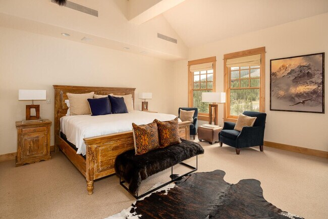 Building Photo - 66 Mountain Loop Rd