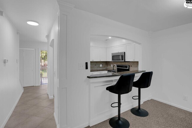 Building Photo - 301 Harbor Heights Dr