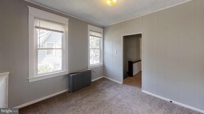 Building Photo - 214 Rutland Ave