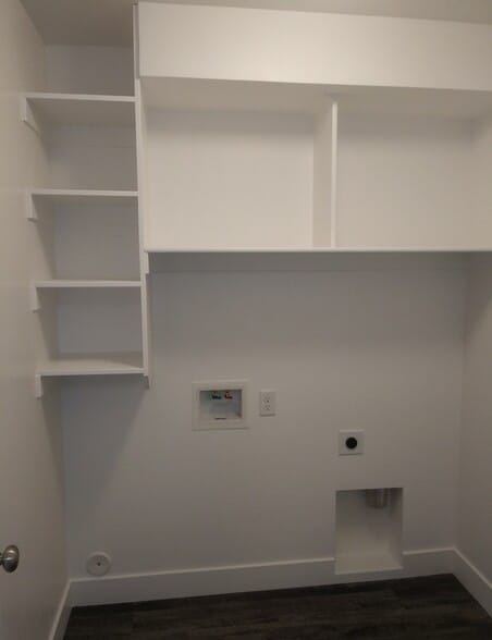 Building Photo - 91 E 200 S