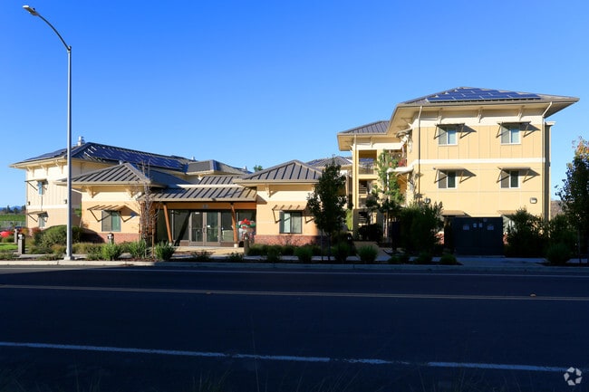 Building Photo - Hartle Court Apartments