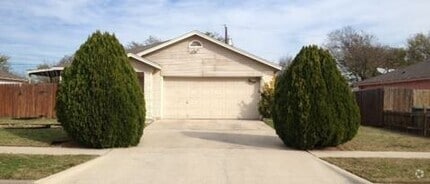 Building Photo - 3905 Seahorse Dr