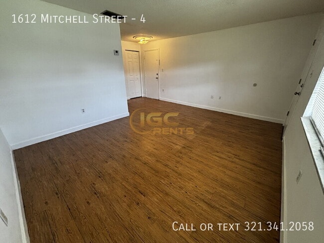 Building Photo - 1612 Mitchell St