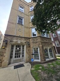Building Photo - 6518 N Mozart St