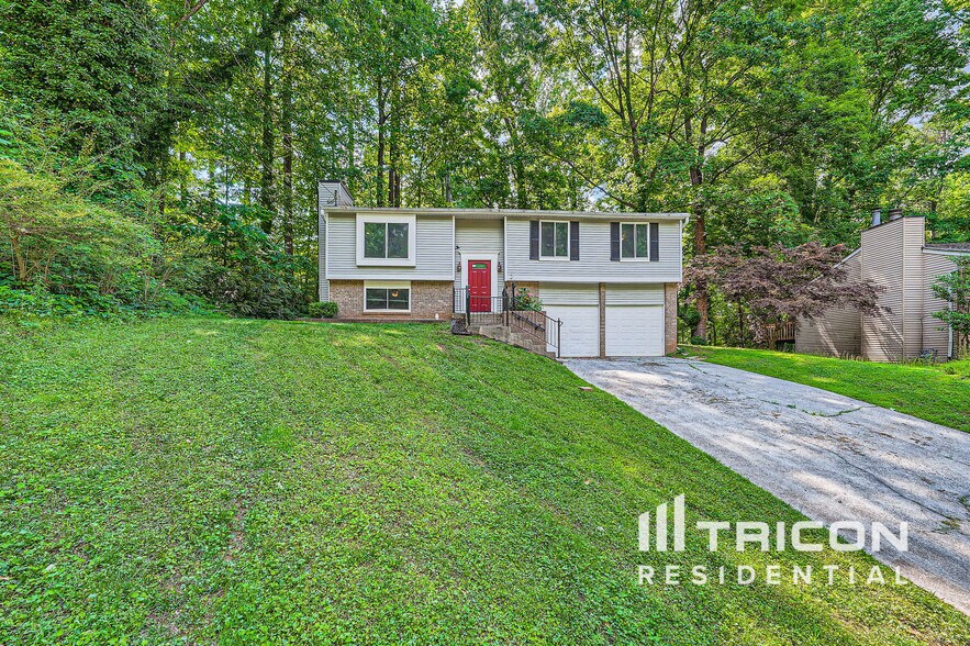 Building Photo - 5909 Chatham Ct NW