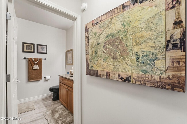 Building Photo - 5350 E Deer Valley Dr