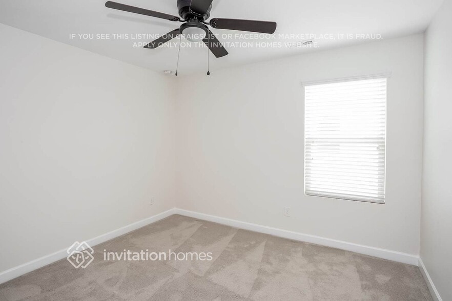 Building Photo - 5715 Fenway Dr