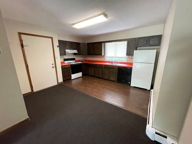 Building Photo - 57 Crossman Dr