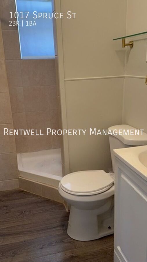 Building Photo - 1017 Spruce St