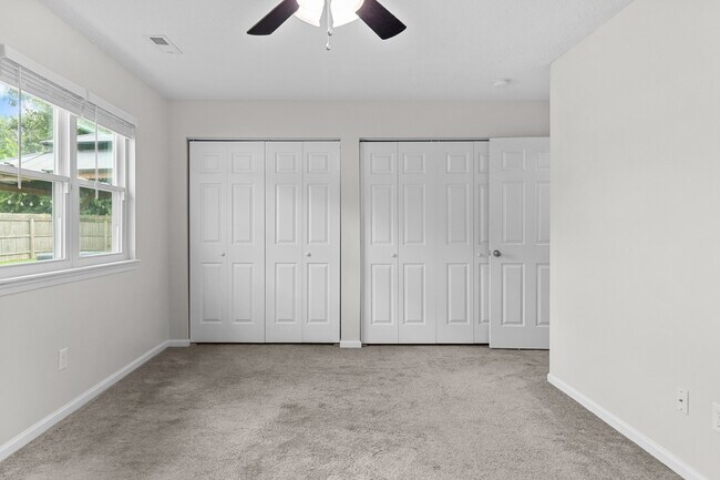 Building Photo - 3409 Woodbaugh Dr
