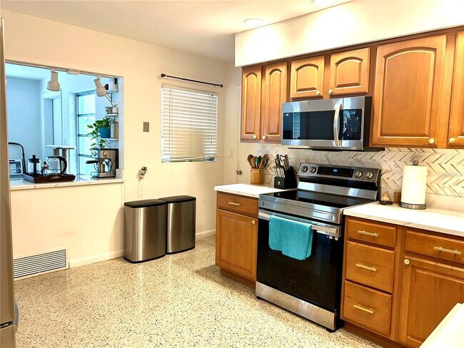 Building Photo - 4436 Loring Pl