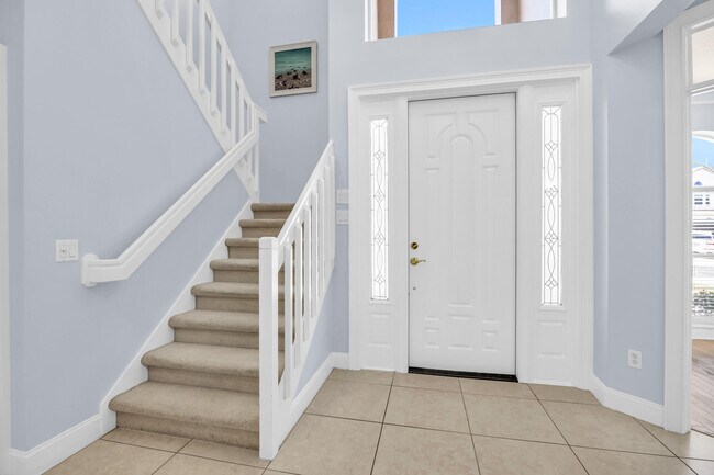Building Photo - 148 Cypress Cove