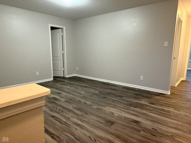 Building Photo - 2327 Bristol Dr