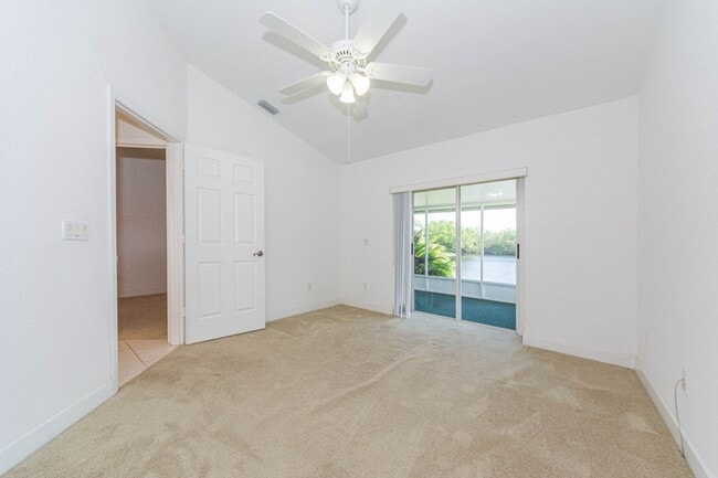 Building Photo - 1700 Aynsley Way