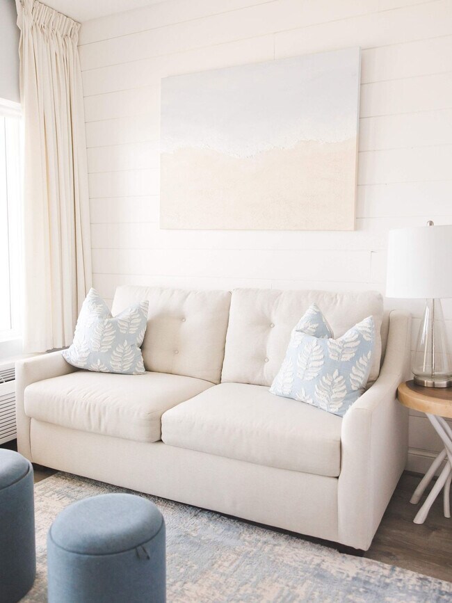 Building Photo - 703 Ocean Blvd