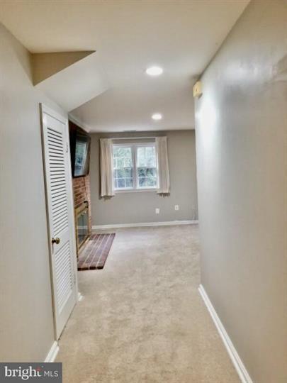 Building Photo - Charming 3-Bedroom Rental in Falls Church with 2 Full Baths and Spacious Layout!