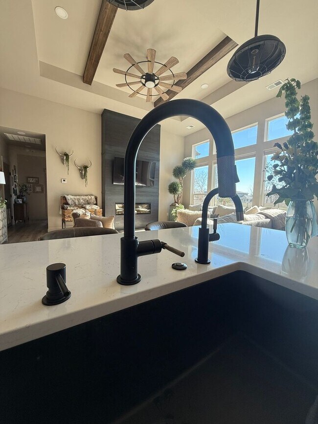 Building Photo - Your Private Oasis Awaits: Spacious 4BR Home with Premium Amenities