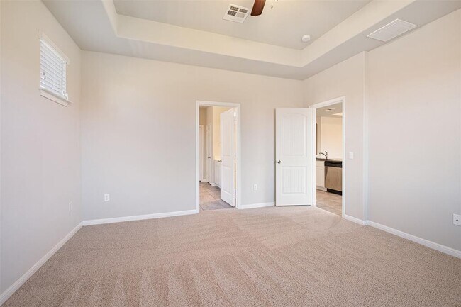 Building Photo - 16424 Vescovo Ln