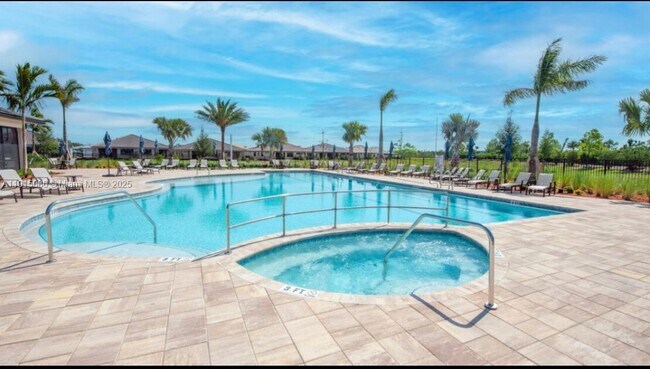 Building Photo - 4016 Basket Oak Cir