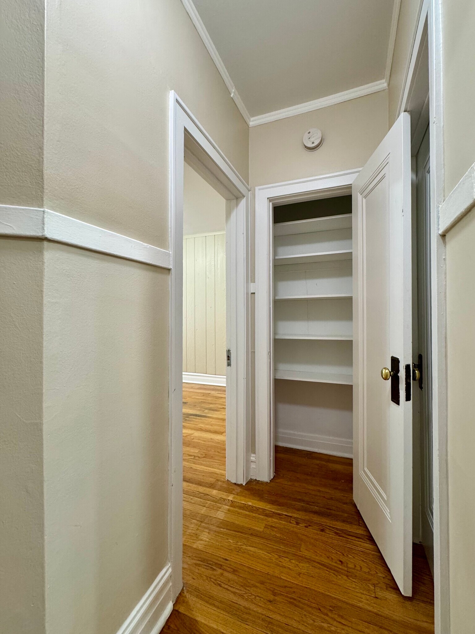 Hallway with Storage - 4831 W Roscoe St