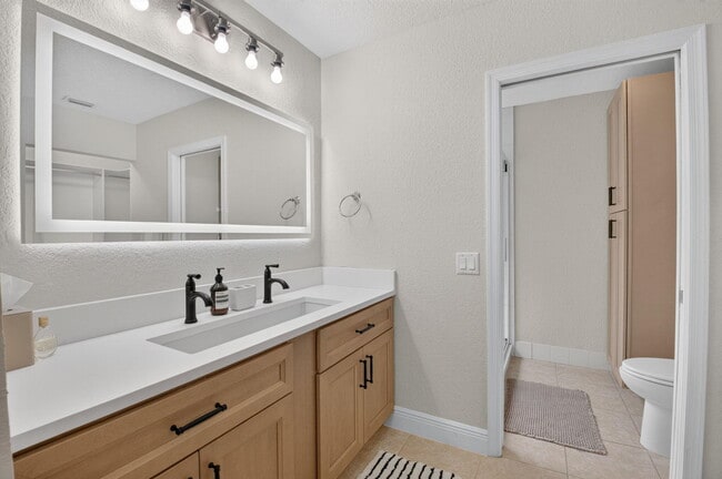 Building Photo - 9292 Sable Ridge Cir