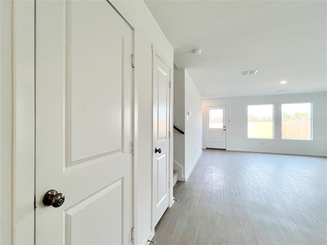 Building Photo - 4012 Twinleaf Dr