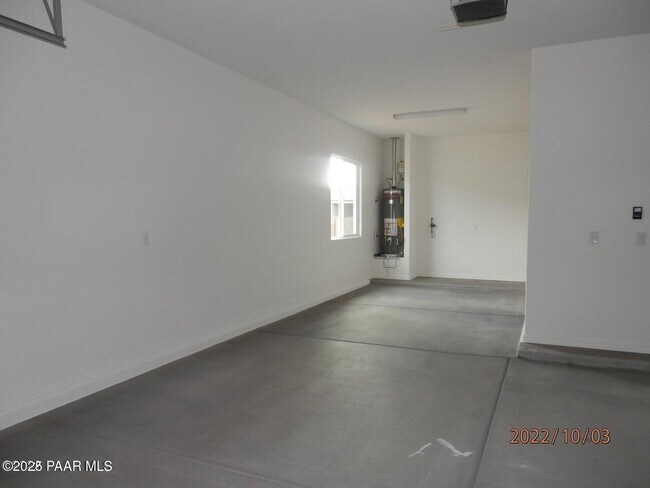 Building Photo - 6882 Gables Trl