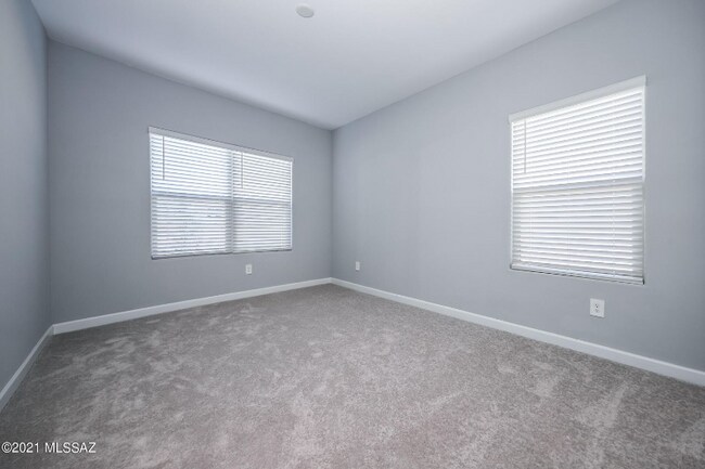 Building Photo - 12312 N Miller Canyon Ct