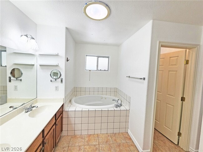 Building Photo - 5945 Badlands Ln