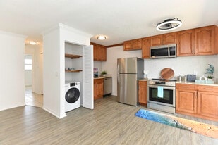 Building Photo - 436 Auburn Dr