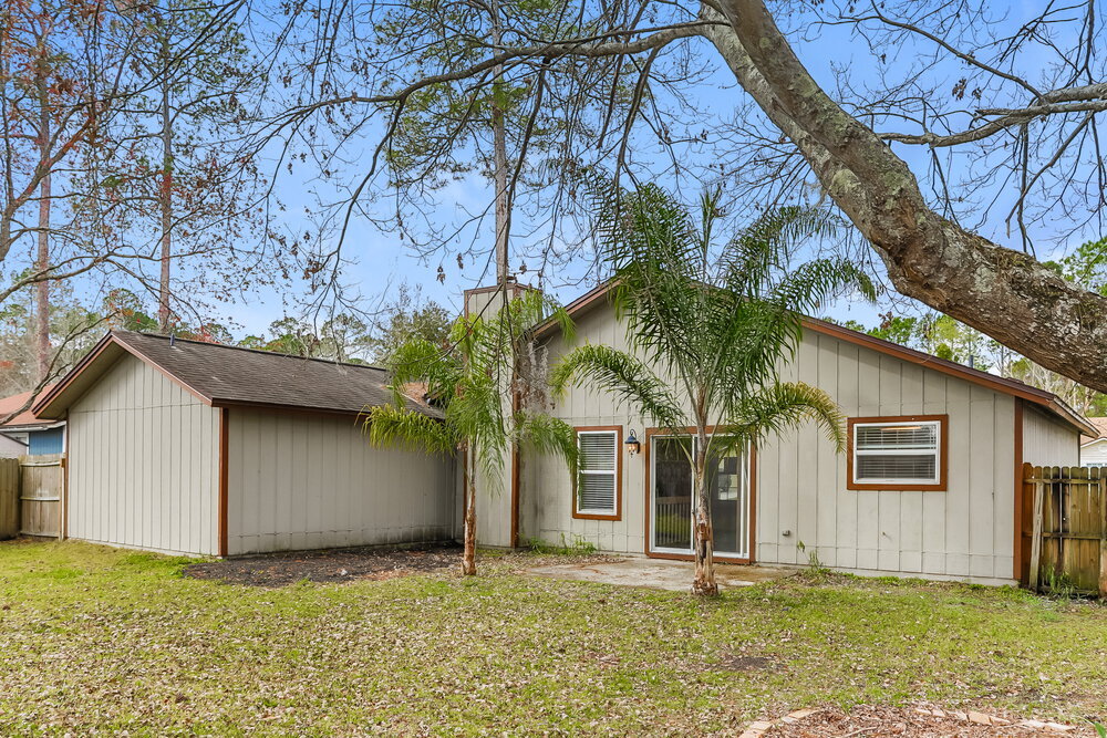 Building Photo - 1863 Sherwood Dr