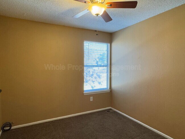 Building Photo - 8758 Carr Loop