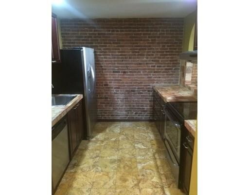 Building Photo - 100 Captains Row