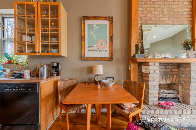 Building Photo - 1350 W Augusta-3