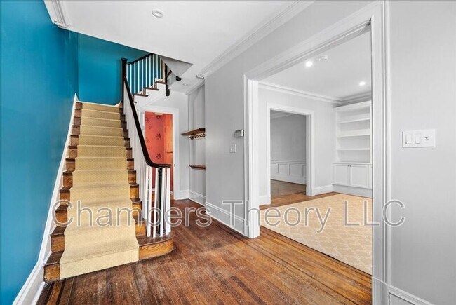 Building Photo - 2355 Ashmead Pl NW