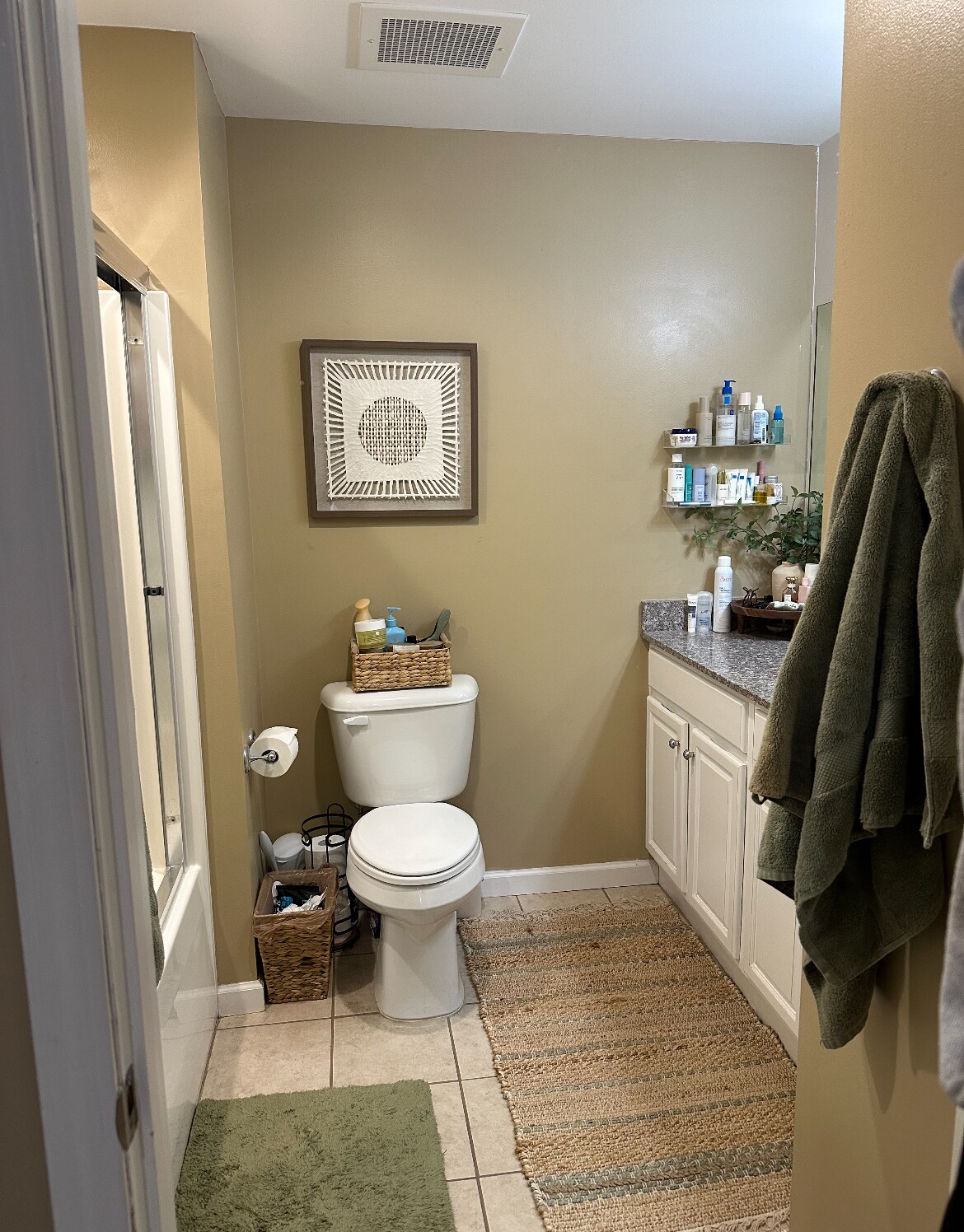 Building Photo - 2008 Millennium Pl