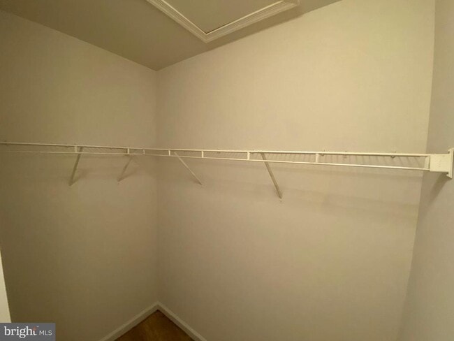 Building Photo - 4249 Normandy Ct