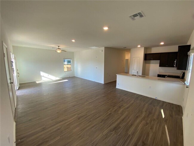 Building Photo - 3508 Lodgepole Dr