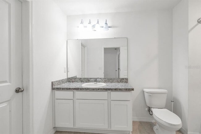 Building Photo - 1124 Merrill St