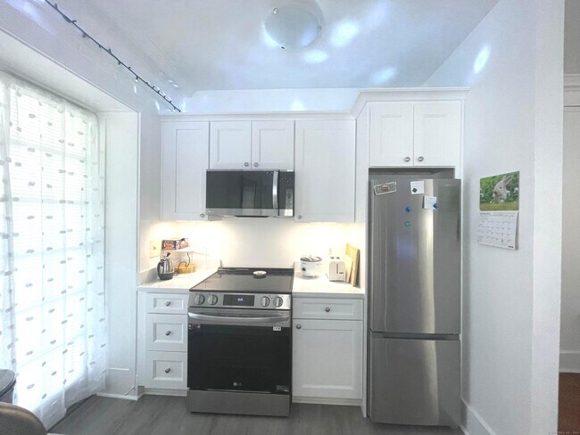 Building Photo - 151 Courtland Ave