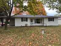 Building Photo - 1325 Crystal Ct