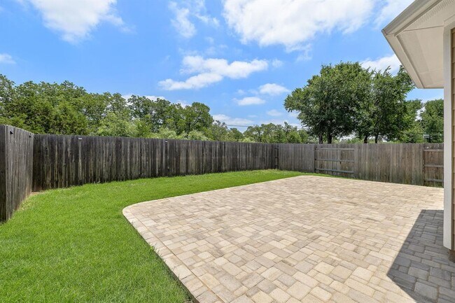 Building Photo - 232 Stone Cyn Dr