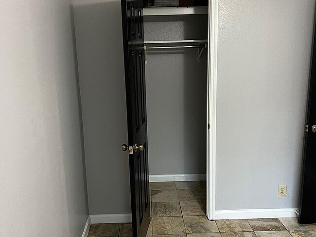 Building Photo - 3618 Candlehead Ln