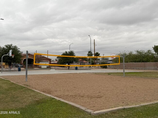 Building Photo - 15607 N Factory St